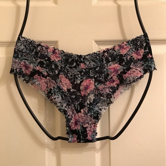 💖 Victoria Secret Lace Cheeky Panty - Picture 1 of 2